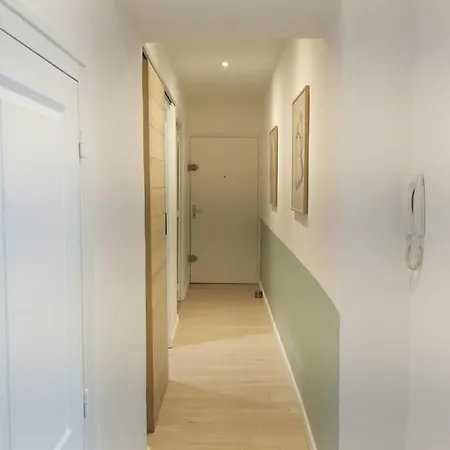 The Cosy Centre-ville Proche Gare Apartment